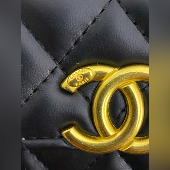 Beaute CC VIP Gift Make-up Crossbody Bag - Picture 5 of 7